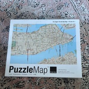 New York Transit PuzzleMap - Blue and White